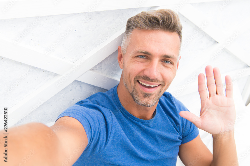 Settle-down-about-selfies