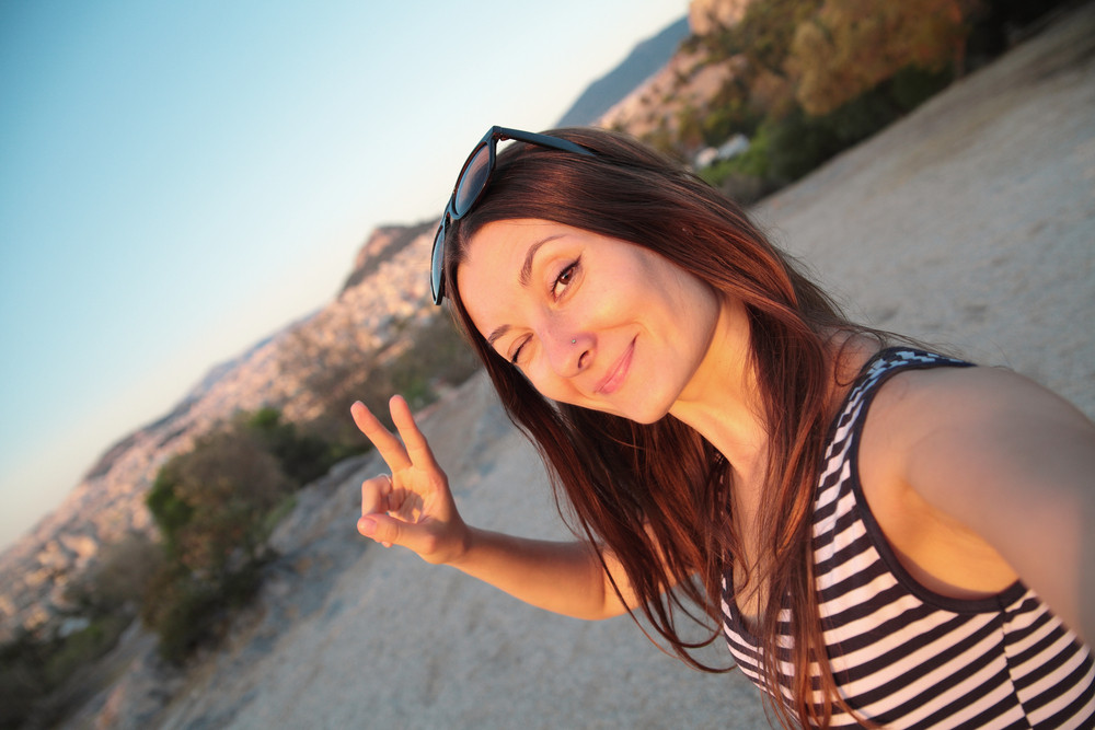 Settle-down-about-selfies